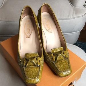 TOD’S block heel shoes